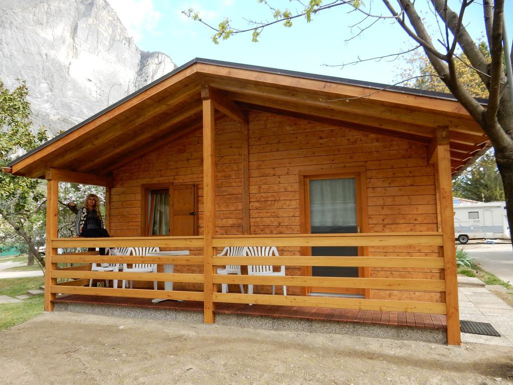 Camping Daino Hotell Pietramurata Exteriör bild
